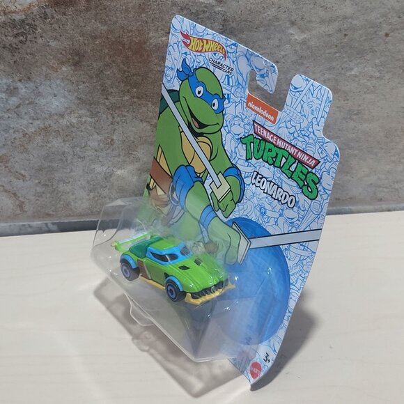 Hot Wheels Teenage Mutant Ninja Turtles Leonardo Character Car 2020 - Picture 7 of 9